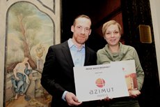 Eisbären-Fan Mandy Wahl gewinnt Hauptpreis bei CHAMPIONS 2012