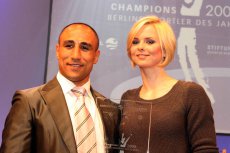 Titelverteidiger Britta Steffen und Arthur Abraham 2010 noch ohne sportliche Erfolge