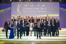 Claudia Pechstein, Patrick Hausding, die BR Volleys und Bob Hanning sind Berlins CHAMPIONS 2017